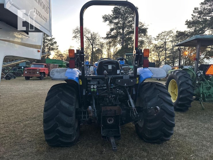 new-holland-workmaster-105-image-3