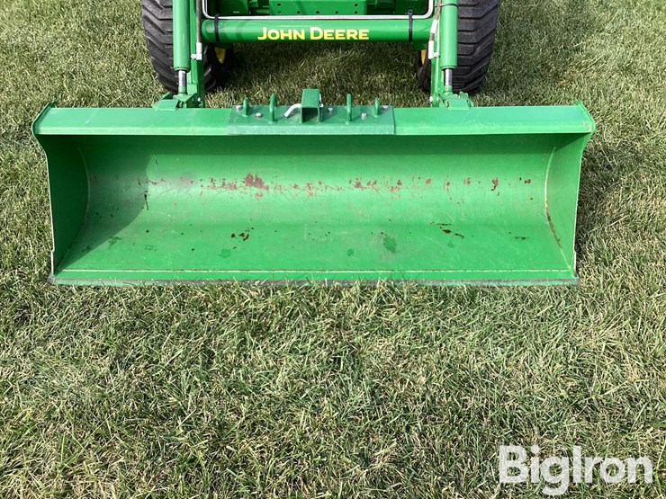 john-deere-4066m-image-11