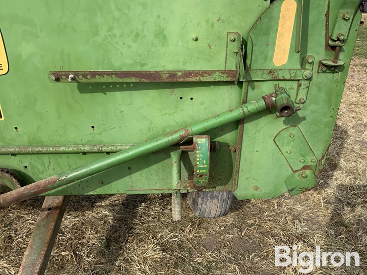 john-deere-125-image-11