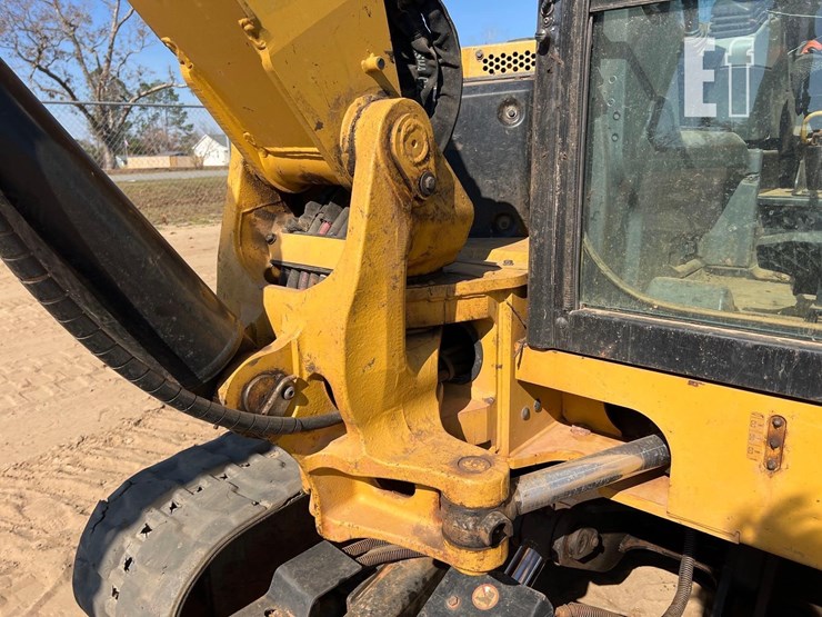 2020-caterpillar-306-cr-image-28