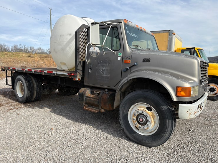 international-4700-image-3