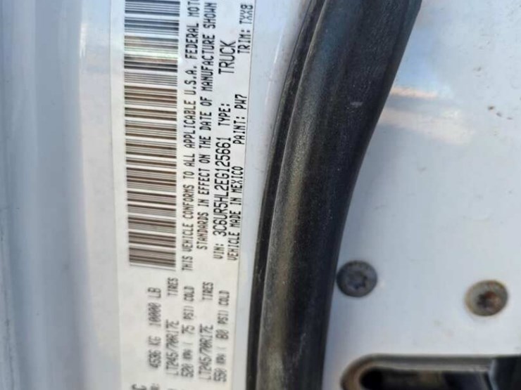 2014-dodge-ram-2500-image-16