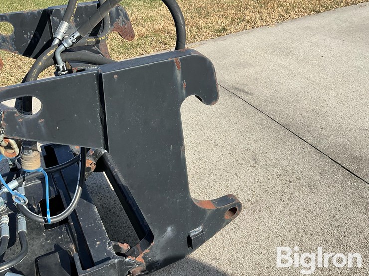 caterpillar-10-image-12