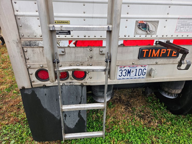 2017-timpte-hopper-bottom-image-48