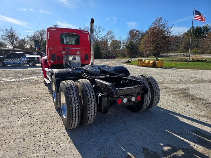 kenworth-t880-image-19