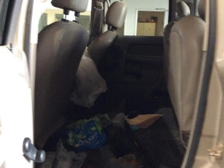 2005-dodge-2500-image-7