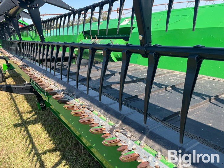 2019-john-deere-735fd-image-17