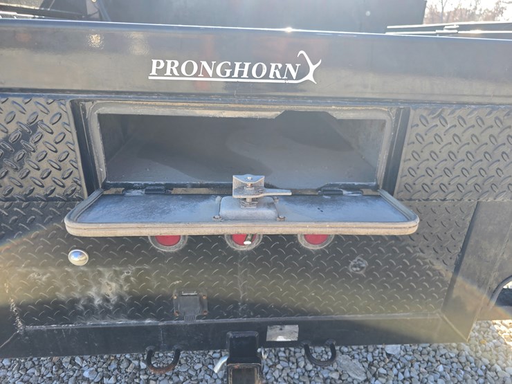 chevrolet-silverado-3500-image-60