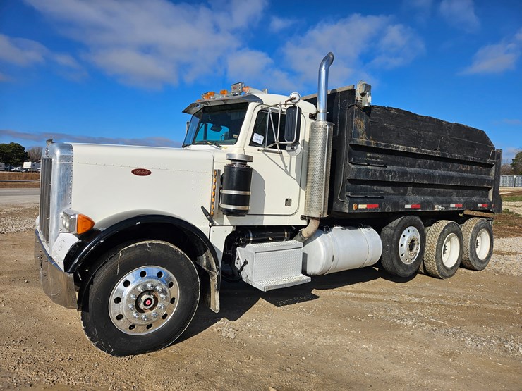 peterbilt-379-image-4