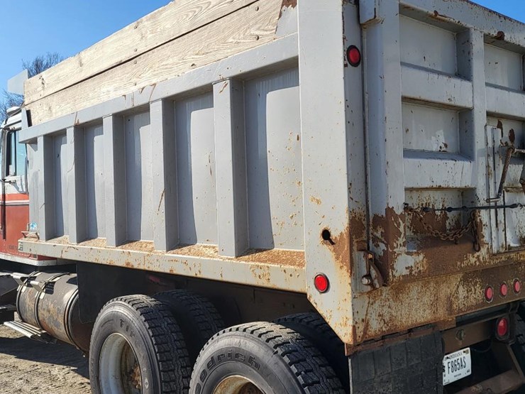 1979-international-transtar-4300-image-31