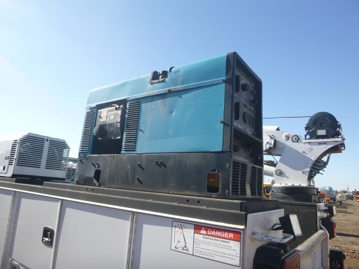 2019-ford-f550-image-16