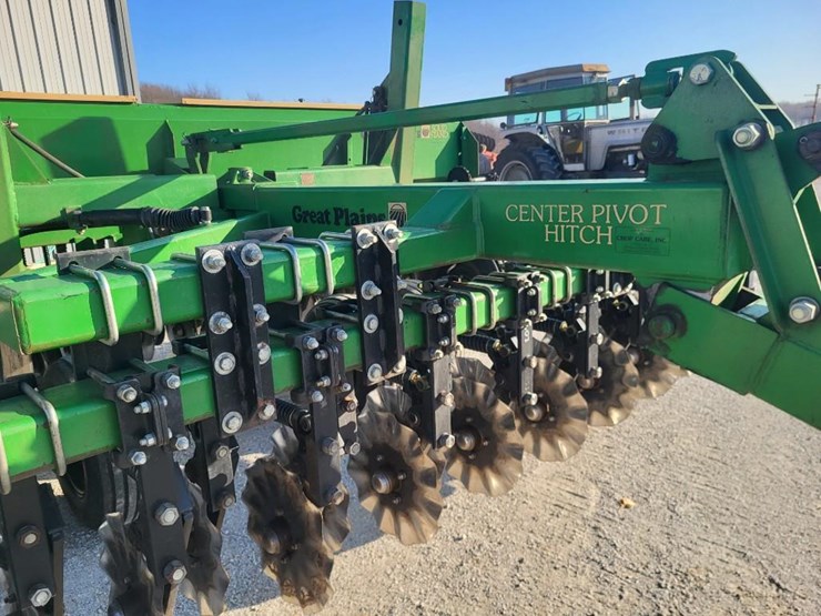 great-plains-solid-stand-15-image-10