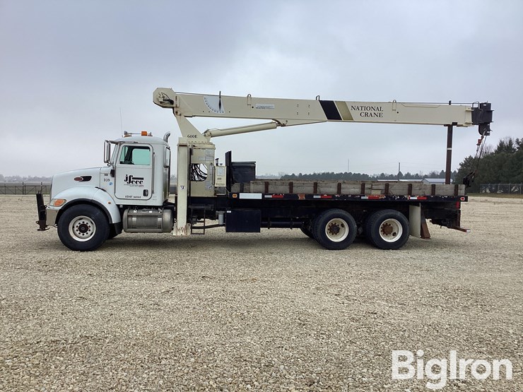 peterbilt-335-image-4