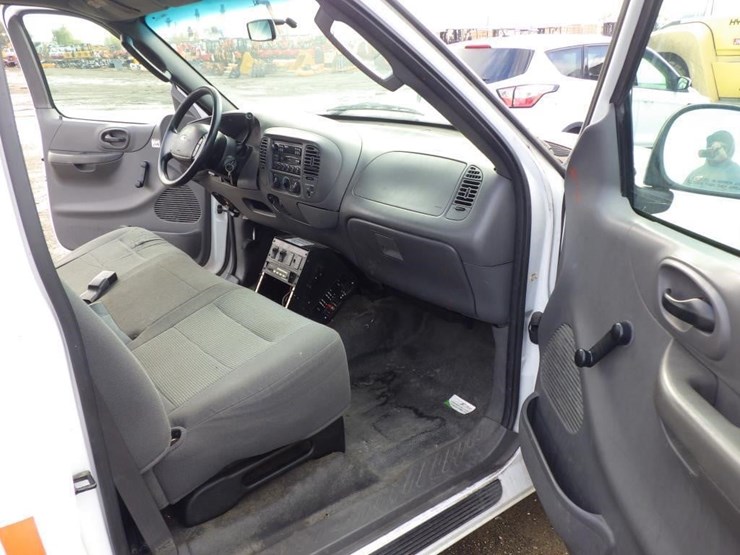 2004-ford-f150-image-5