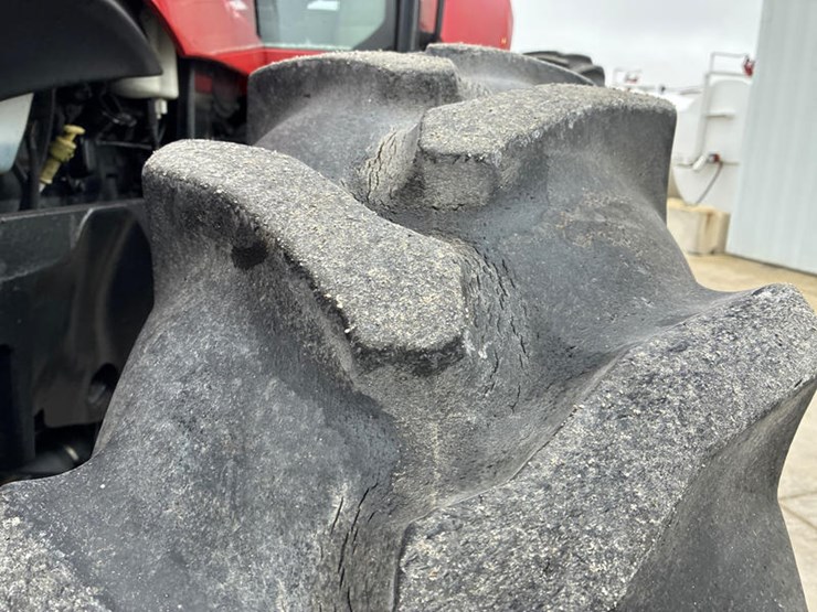 case-ih-magnum-245-image-43