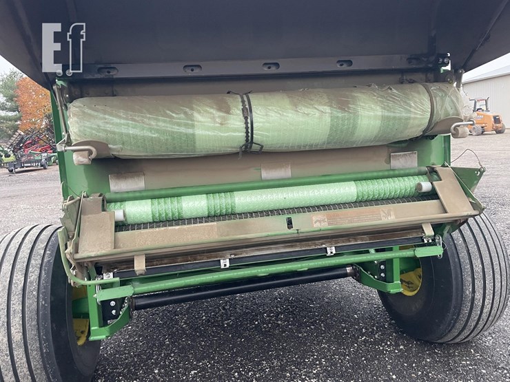 2022-john-deere-560m-image-34