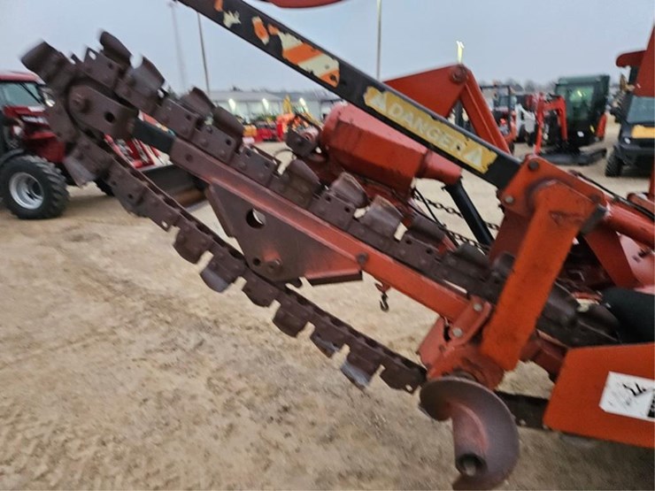 ditch-witch-5110-image-21