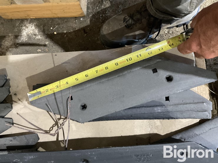 nichols-h151617-hiniker-cultivator-blades-image-12