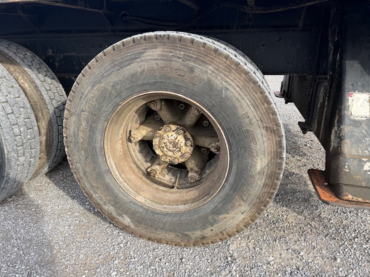 ford-lts9000-image-8