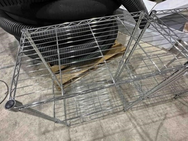 3-metal-wire-shelves-image-5