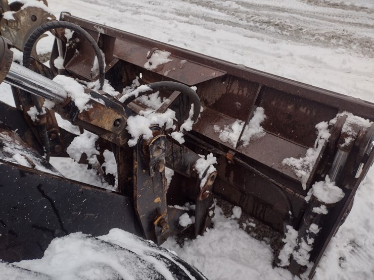 caterpillar-it24f-image-21