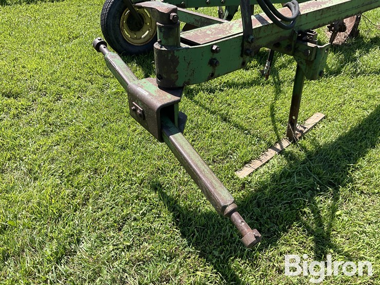 john-deere-7-image-9