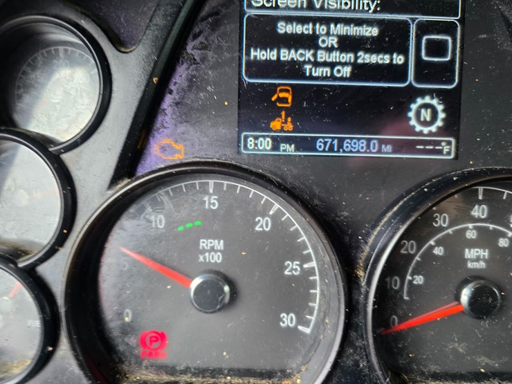 2017-peterbilt-579-image-86