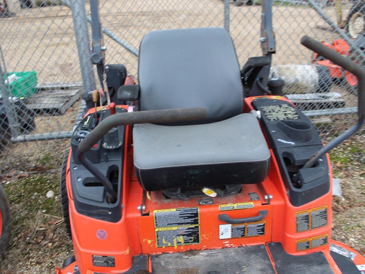 kubota-zg327-image-2