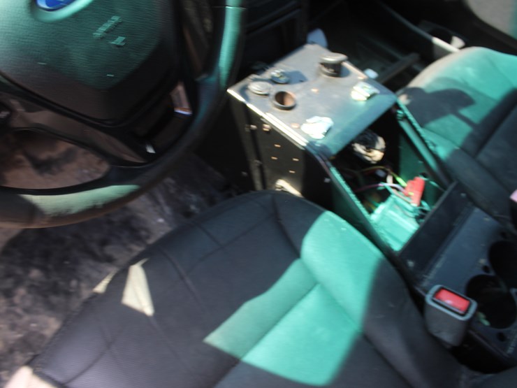 ford-explorer-image-9