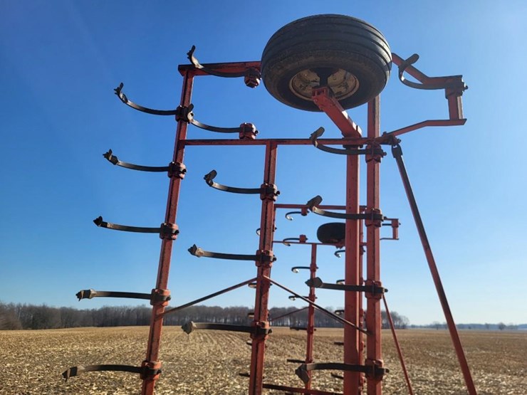 allis-chalmers-1300-field-cultivator-image-28