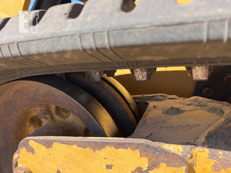 caterpillar-305e2-cr-image-11