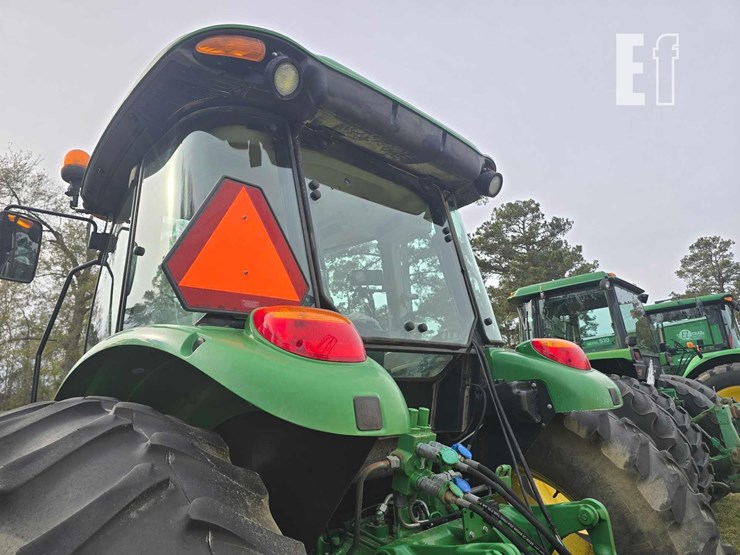 john-deere-6115d-image-14