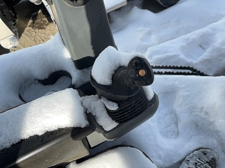 caterpillar-d3-image-18