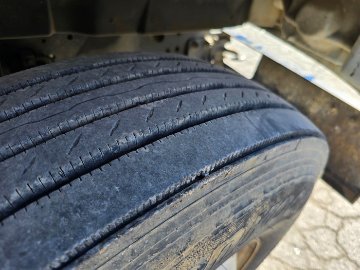 1999-international-4700-image-72