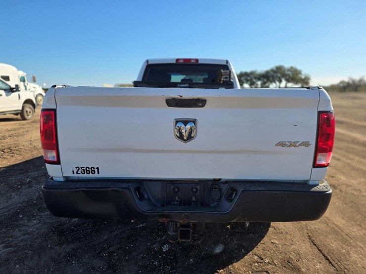 2014-dodge-ram-2500-image-4