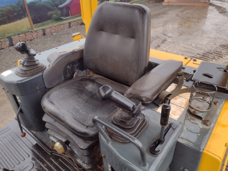 komatsu-d39px-21a-image-11