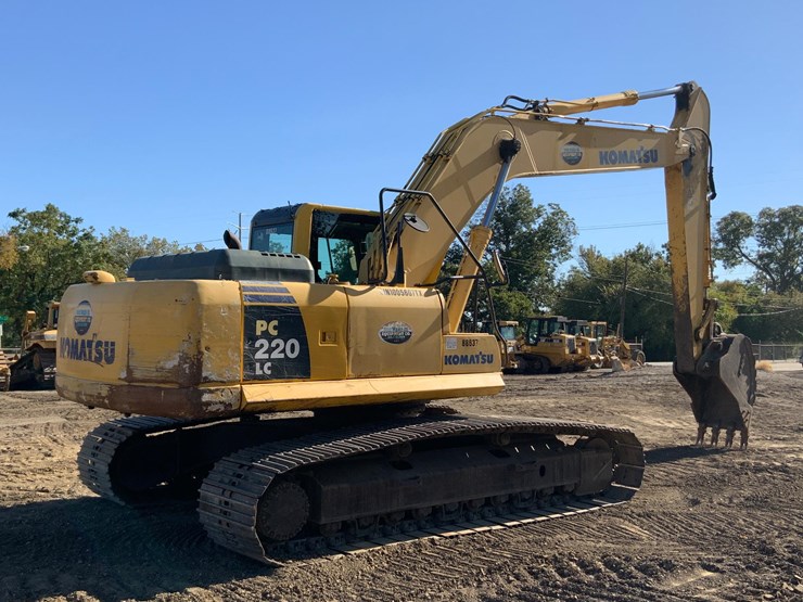 komatsu-pc220-lc-8-image-5