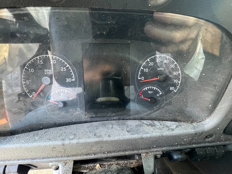 peterbilt-520-image-85