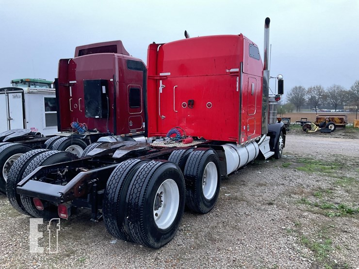 2007-kenworth-w900l-image-3