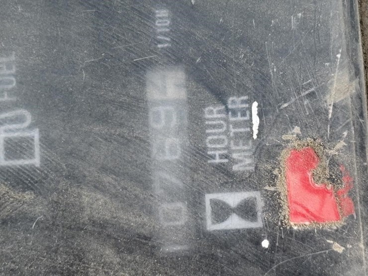 2012-takeuchi-tb180fr-image-55