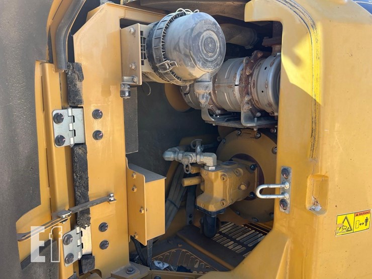 2014-caterpillar-308e2-cr-image-27