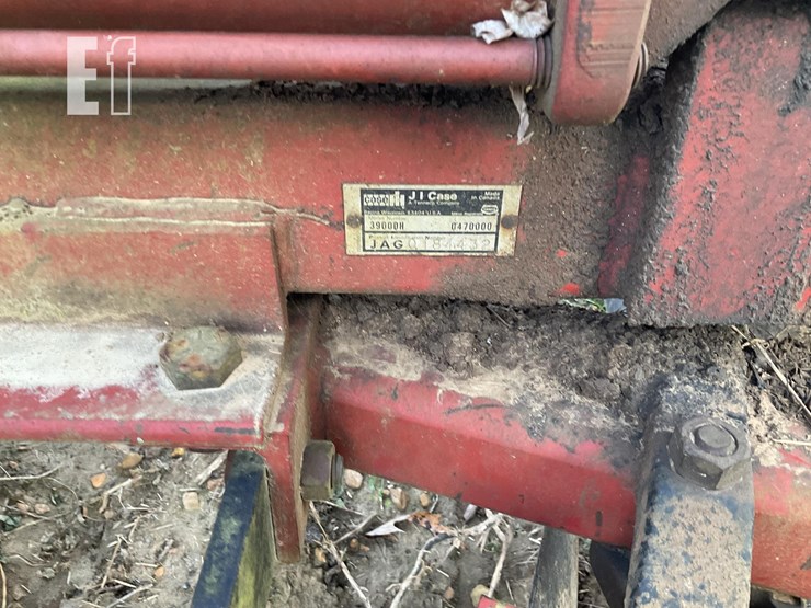 case-ih-3900dh-image-3