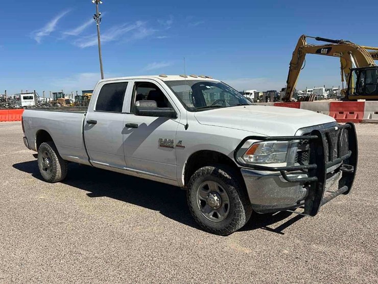 dodge-ram-2500-image-2