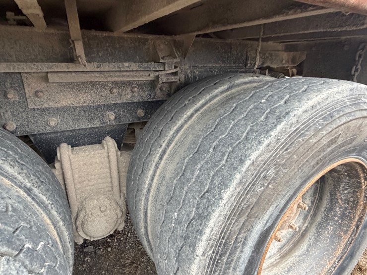 mack-rd688s-image-11