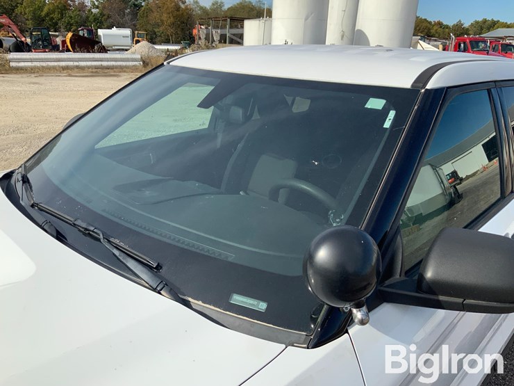 ford-explorer-police-interceptor-image-12