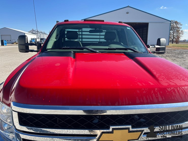 chevrolet-silverado-3500-image-13