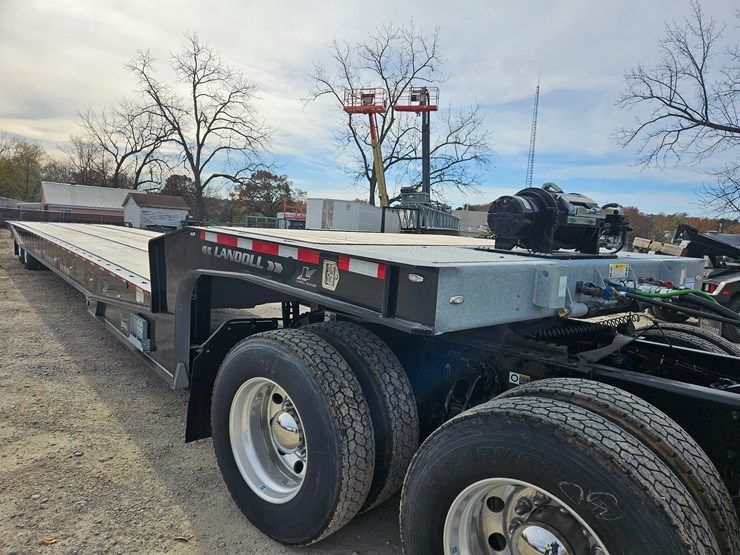 2025-landoll-440-image-20