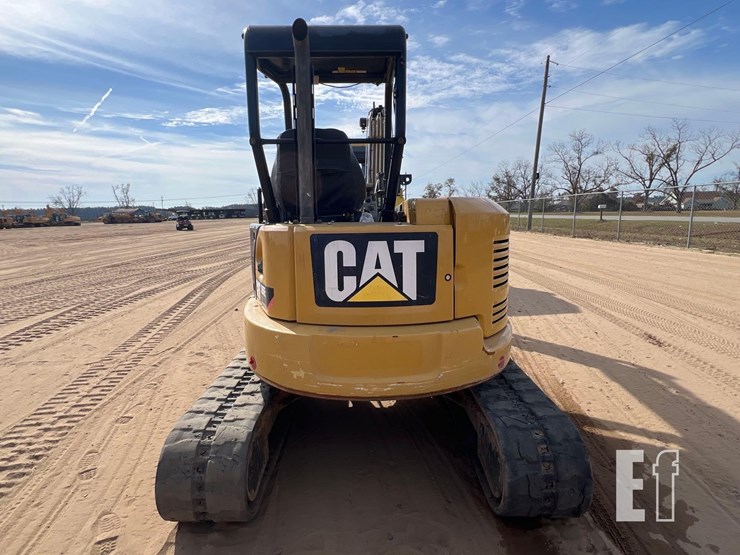 caterpillar-305e2-cr-image-3