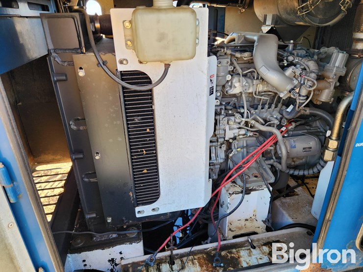 2014-mac-750f-image-13