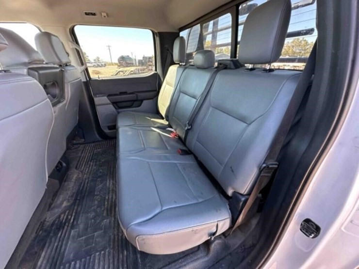 2024-ford-f350-image-45